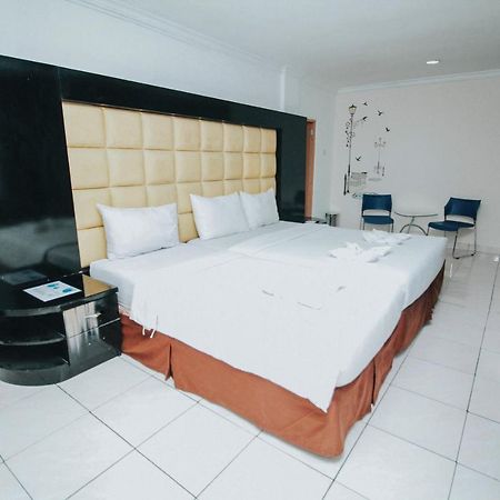 Hotel New Lilik Magelang Exterior foto